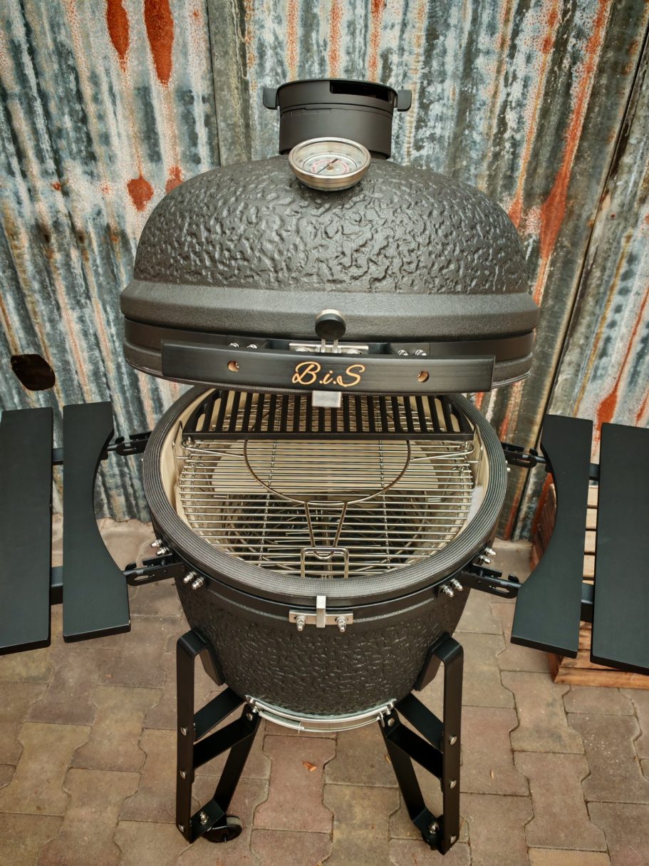 BIS kamado 23.5 inch